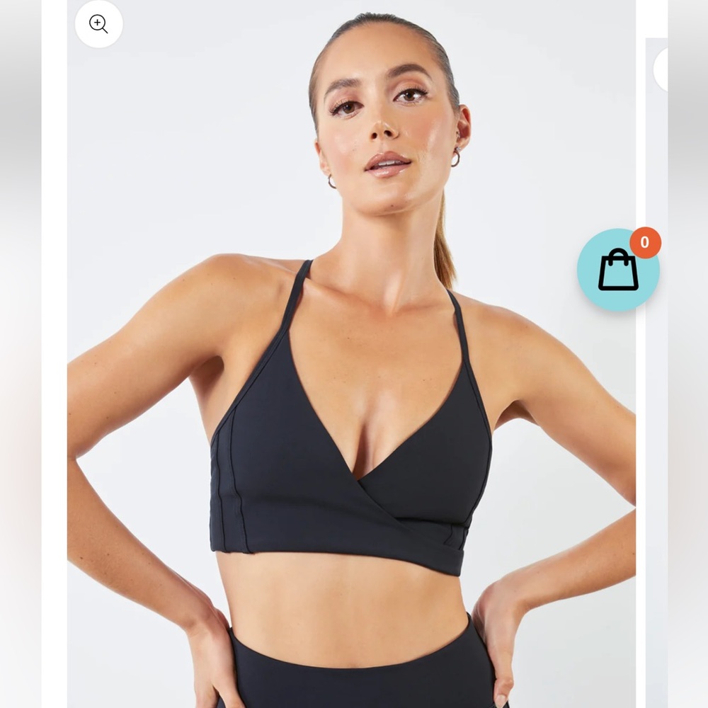 Daughter Lessons intensity sports bra. Size: small, colro: black NWT